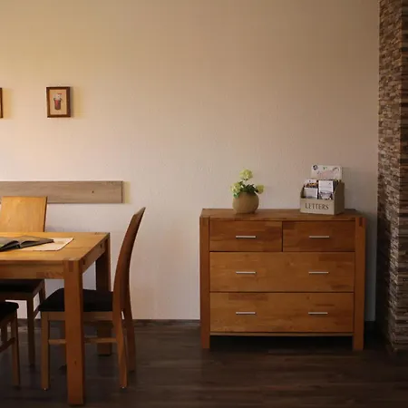 Schoenherr * Schlettau